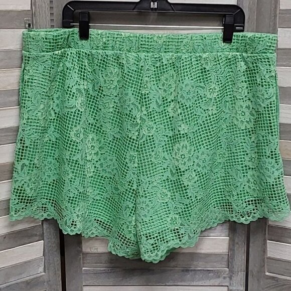 Women's Lace Shorts | Future Collective | 1X - Picture 4 of 7
